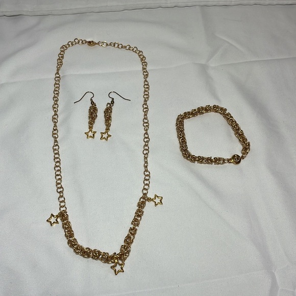 Stars Celestial Gold Earrings Necklace Bracelet Jewelry Set - Picture 10 of 10